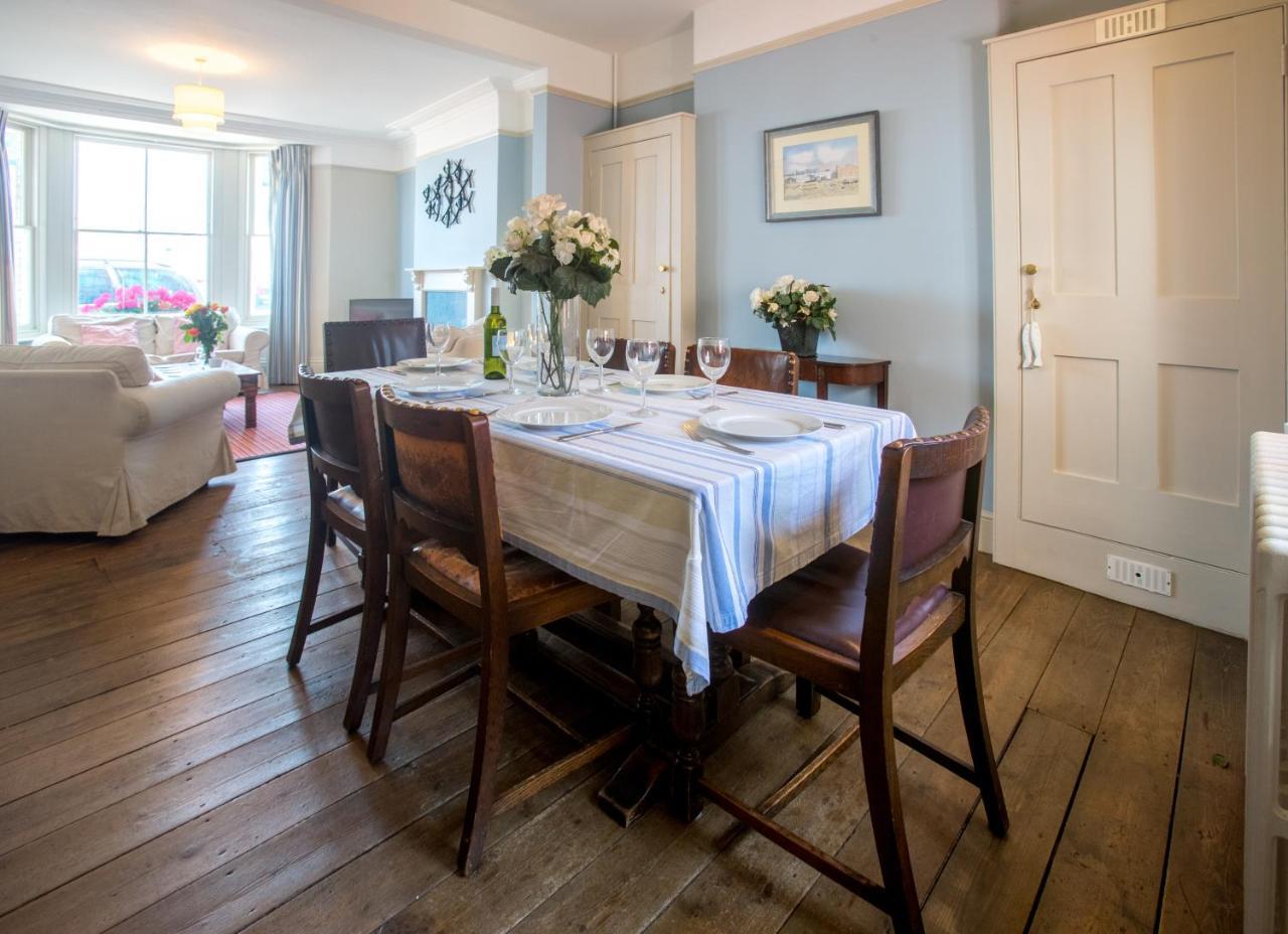 14 Market Cross Place - Beachfront Location With Lovely Sea Views - Aldeburgh Coastal Cottages Екстериор снимка